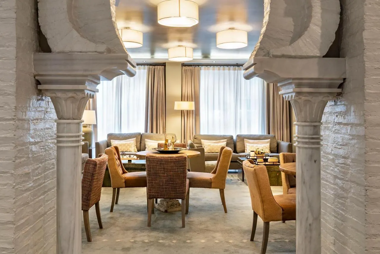 Vincci Albayzin Hotel Granada 4*,