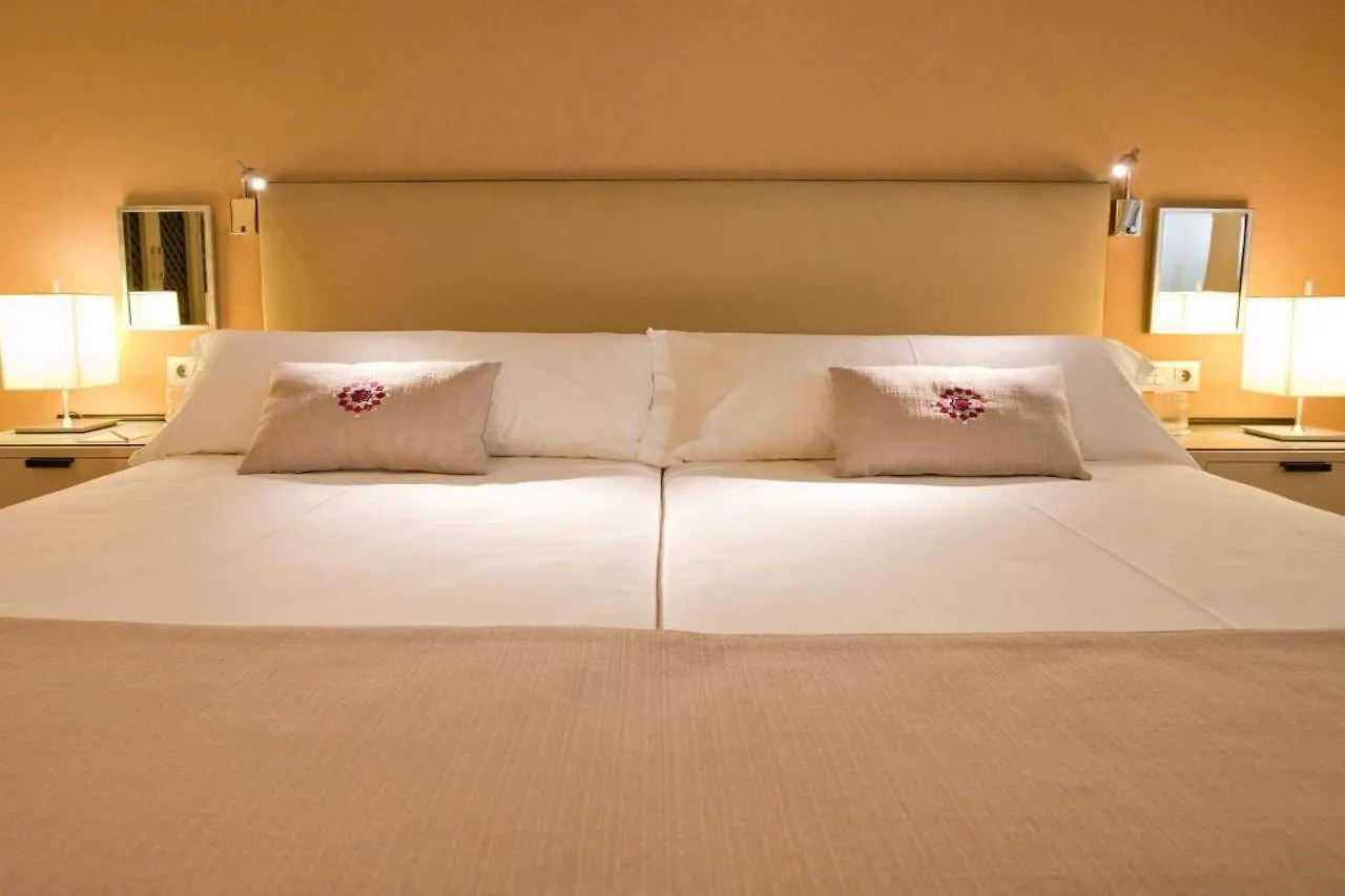 Vincci Albayzin Hotel Granada 4*,